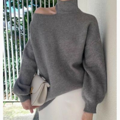 予約 3color カットアウト ハイネック ニット