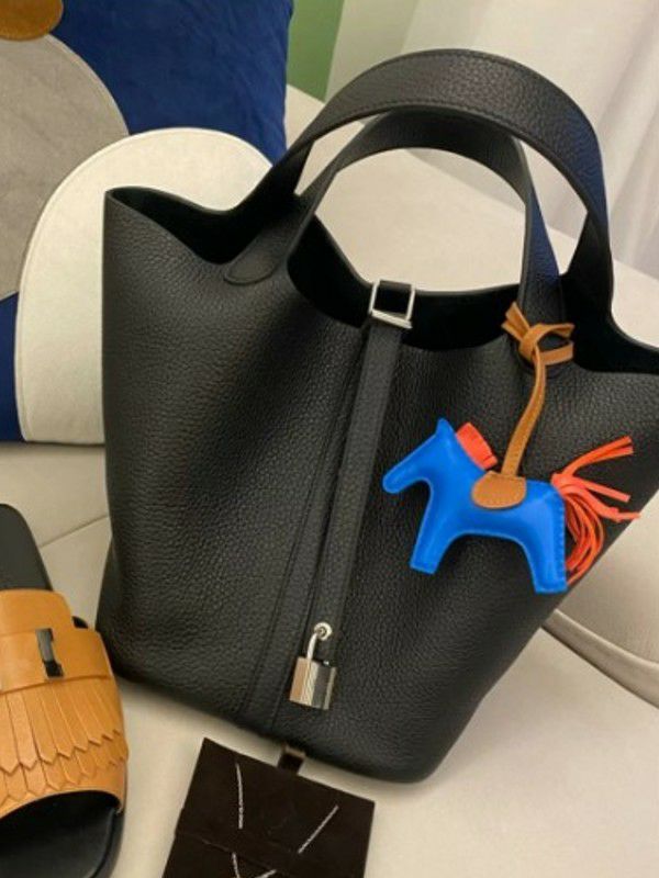 韓国デザイン リアルレザー 本革 バケツバッグ ハンドバッグBAG 大特価】3色展開 本革 リアルレザー リボン バケツバッグ